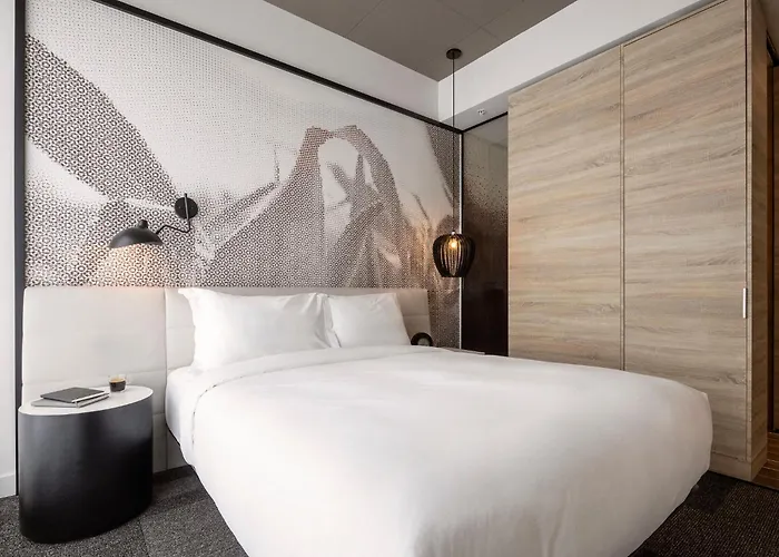 Hôtel Escad Quartier DIX30