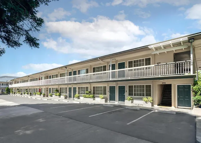 Best Western Town House Lodge
