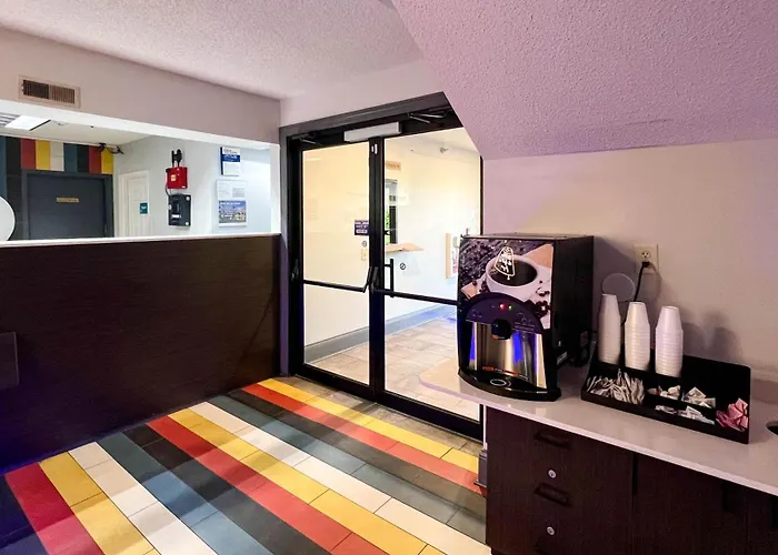 Motel 6 Jeffersonville, In