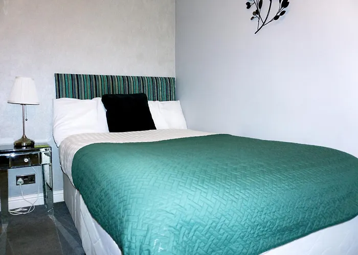 The Kenley Hotel