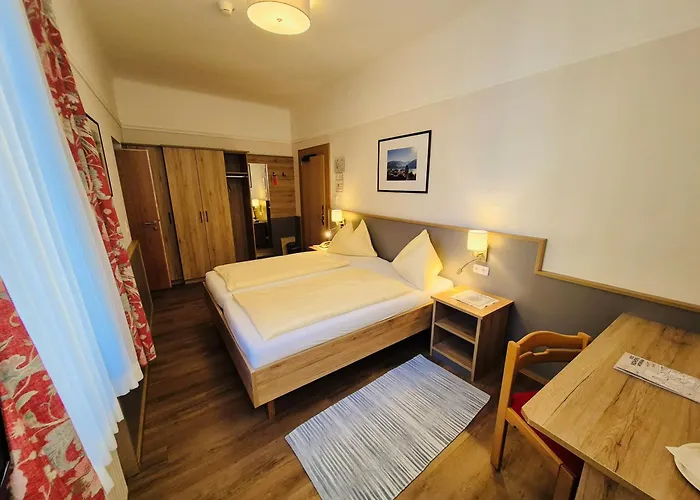 Hotel Lebzelter Zell am See