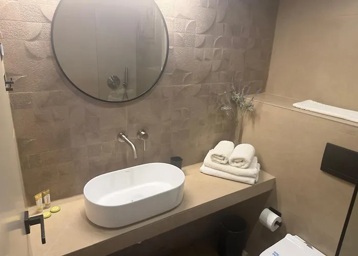 Long Beach Hotel & Resort