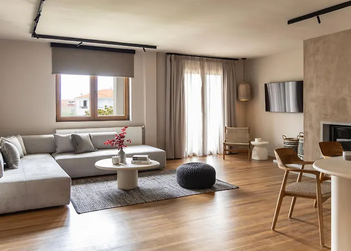 Nikoleta Hotel And Villas