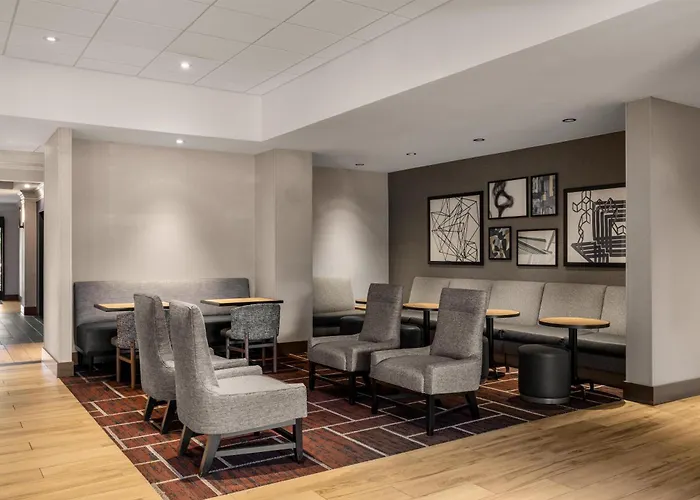 Hyatt Place San Antonio Riverwalk