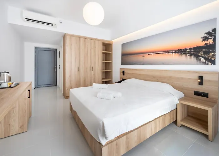 Zorbas Beach Hotel