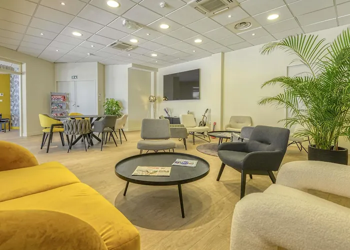 ibis Cholet