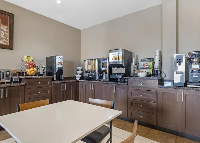 Best Western Estevan Inn & Suites