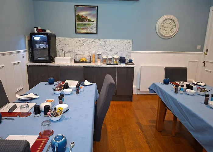 Dean Park Guest House