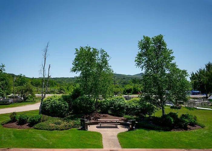 Fireside Inn & Suites Gilford