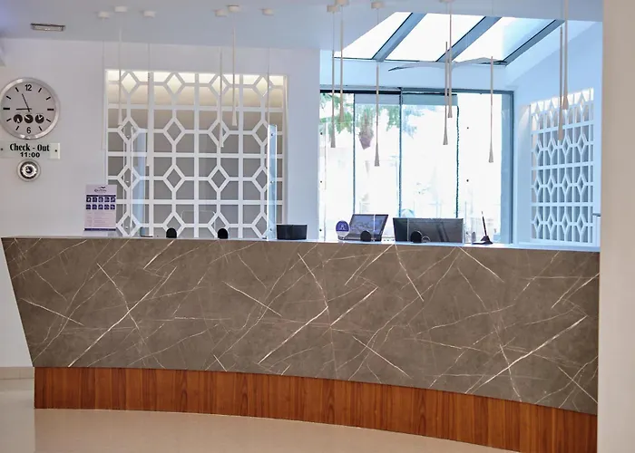 Glaros Beach Hotel