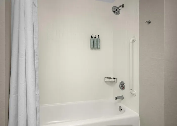 Courtyard By Marriott Carolina Beach Oceanfront