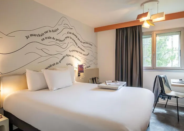 Ibis Styles Paris Tolbiac Bibliotheque