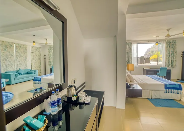 Pinnacle Boutique And Spa