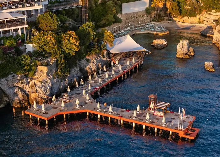 Korumar Hotel Deluxe