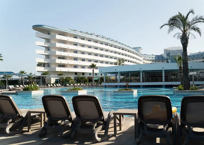 Crystal Admiral Aqua Collection Hotel Kızılot