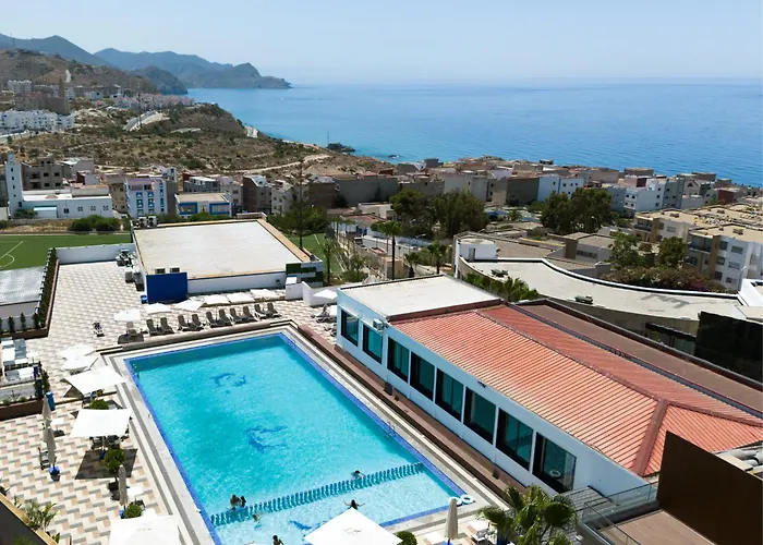 Dwo Mira Palace