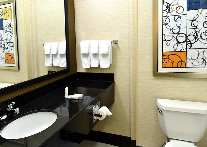 Fairfield Inn Hartford Airport