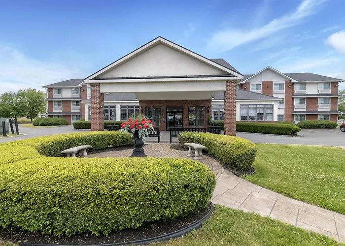 Best Western Plus Franklin Square Inn