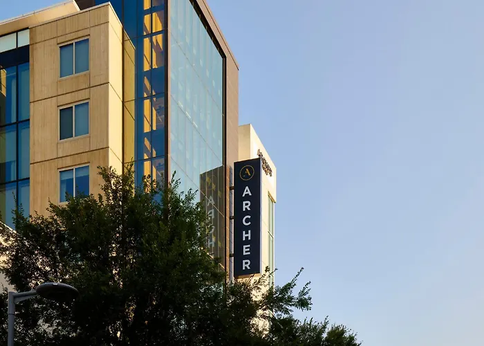 Archer Hotel Falls Church
