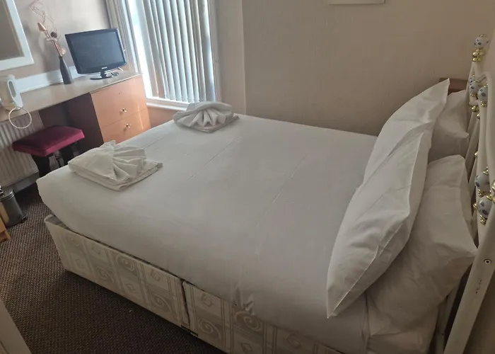 White Moon Hotel