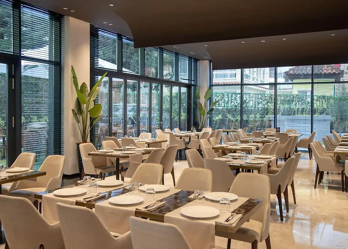 Hotel Elisa Tirana, Affiliated by Meliá