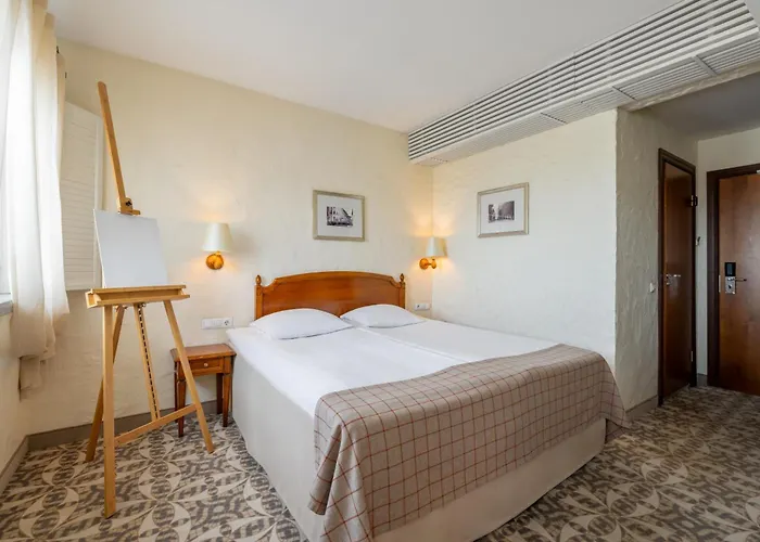 Rixwell Collection Savoy Boutique Hotel