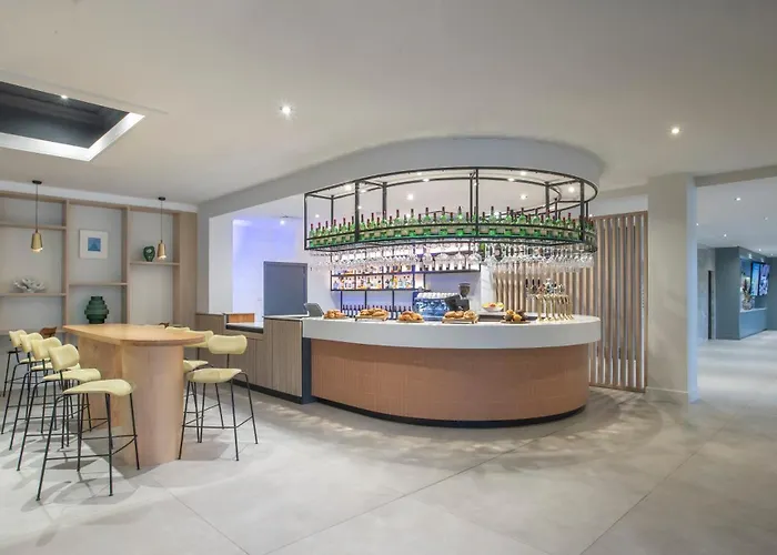 Clayton Hotel Dublin Airport Central
