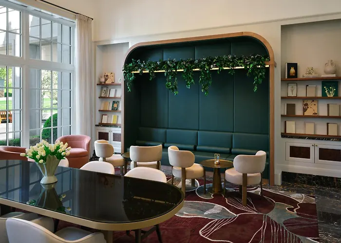 Royal Park Hotel