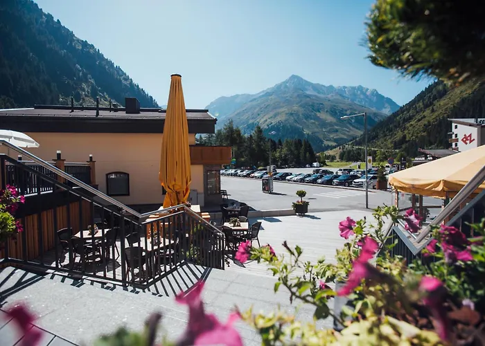 Hotel Mittagskogel Pitztal