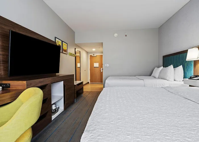 Hampton Inn & Suites Omaha Southwest-La Vista