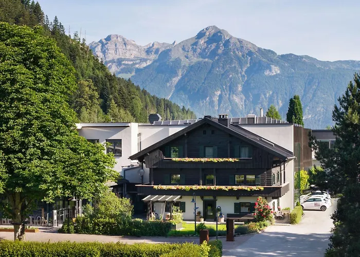 Natuerlich Hell. Aparthotel & Camping