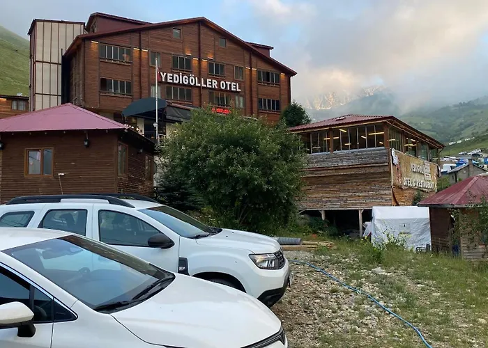 Yedigoller Hotel & Restaurant