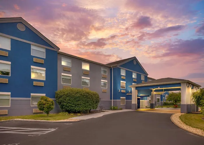 Comfort Inn & Suites Butler