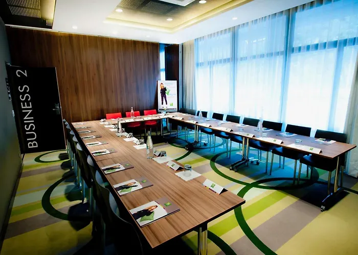 Ibis Styles Centre Port
