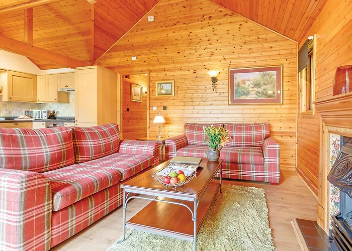Tilford Woods Lodge Retreat