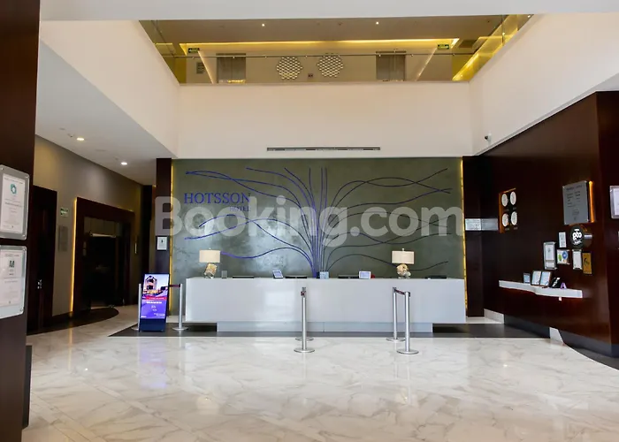 HS HOTSSON Hotel Irapuato