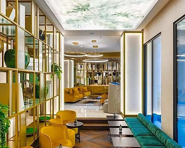 Emerald Hotel By Continental Group