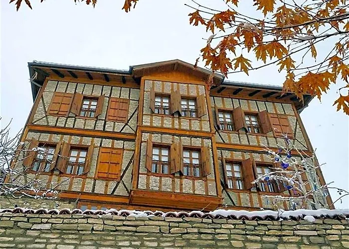 Dadibra Konak