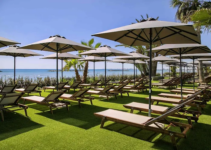 Mercure Larnaca Beach Resort