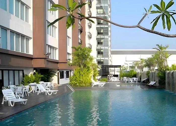 Sunee Grand Hotel And Convention Center