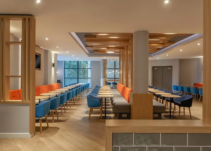 Holiday Inn Express Dublin-Airport By Ihg