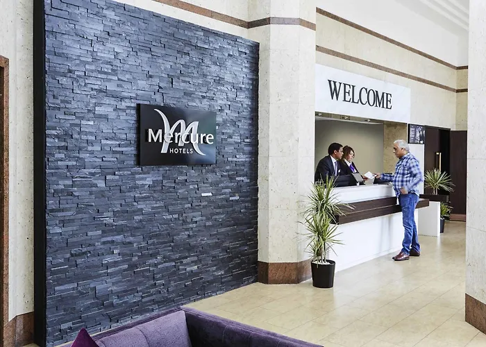 Mercure St Helens