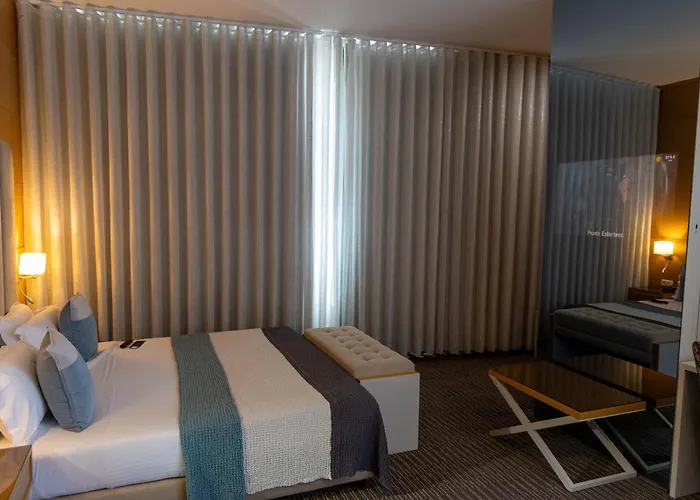 The One Grand Hotel Da Povoa - By Mhmb Hospitality