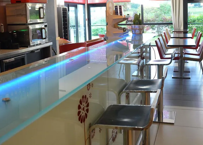 Hôtel ibis Guingamp Cœur de Bretagne