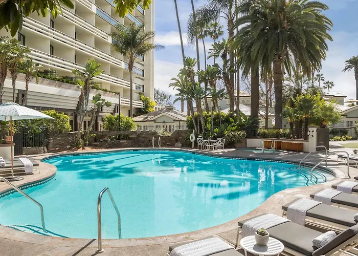 Fairmont Miramar Hotel & Bungalows
