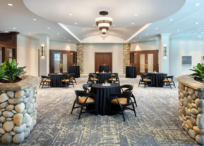 Embassy Suites By Hilton Charlotte Concord Golf Resort & Spa