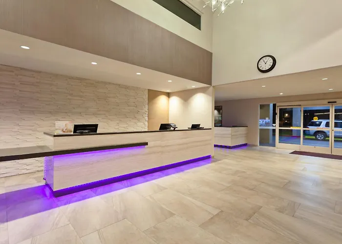 Crowne Plaza Silicon Valley North - Union City By Ihg