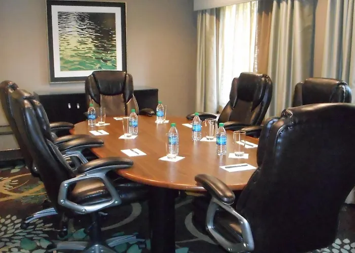 Staybridge Suites - Cincinnati North By Ihg