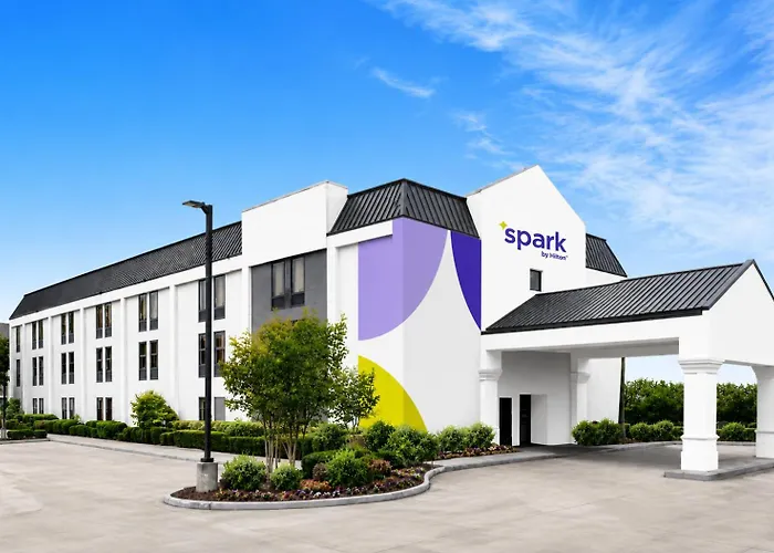 Hotel Watertown, Fort Drum