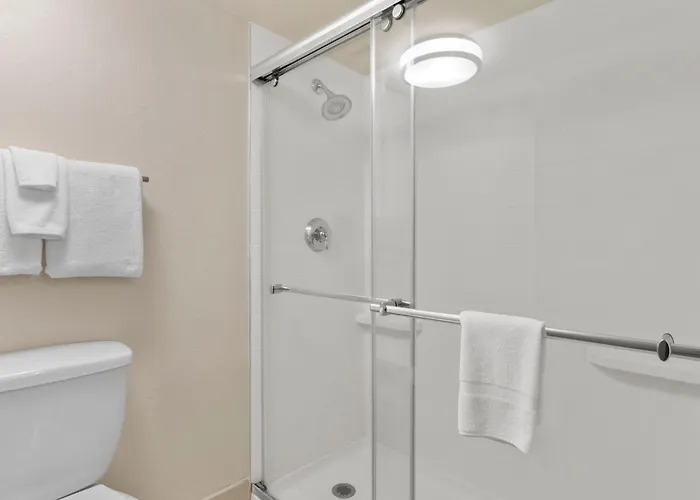 Holiday Inn Express By Ihg